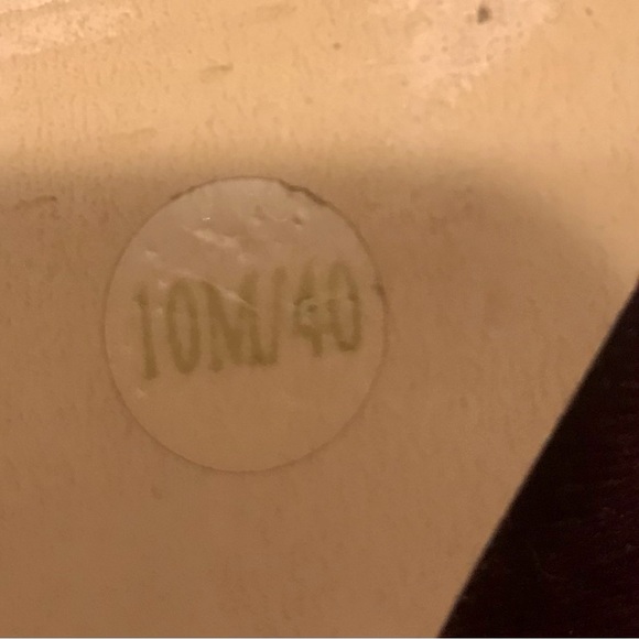 Sole Society Burgundy Velvet Flats Size 10 - Picture 5 of 5